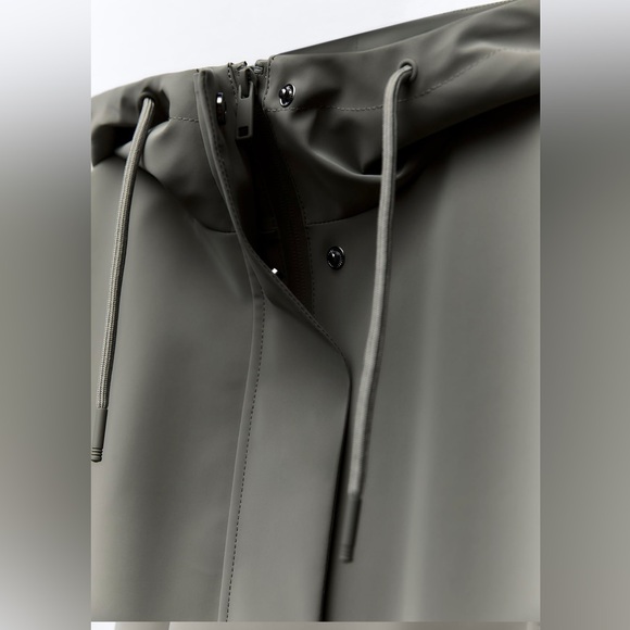 Zara Rubberized Rain Jacket - Sold out on Zara - Picture 3 of 5